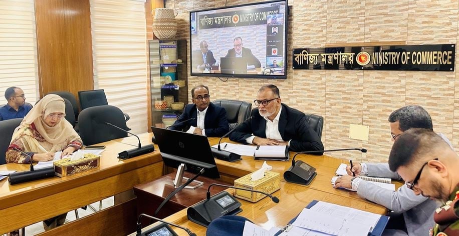 আগামী বুধবার থেকে ৬৪ জেলায় ট্রাকসেলের মাধ্যমে টিসিবি’র পণ্য বিক্রি 